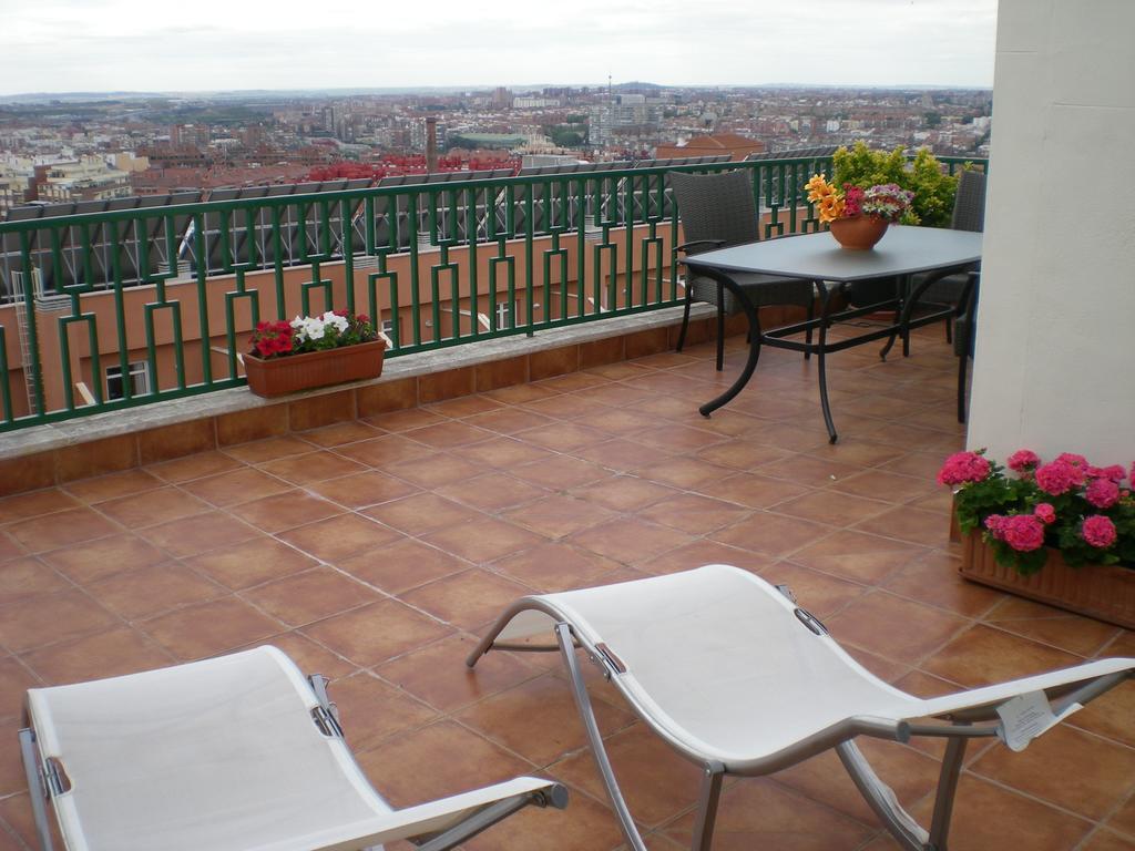 Apartamento Atico Latina Madrid Exterior foto