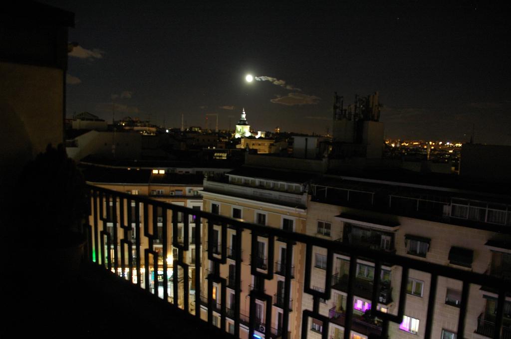 Apartamento Atico Latina Madrid Exterior foto